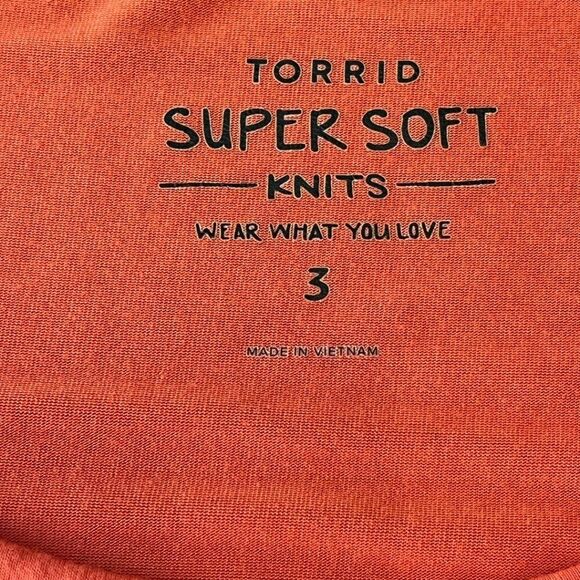 TORRID SUPER SOFT KNITS WOMENS GEORGETTE LACE BUTTERFLY SLEEVE CORAL BLOUSE SIZE - Picture 6 of 11